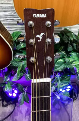 Yamaha - FG820 Dreadnought Spruce/Mahogany Acoustic Guitar 2